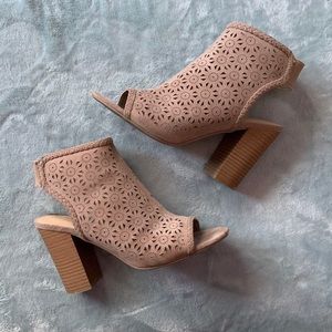 Spring Floral Nude Block Heel Sandals